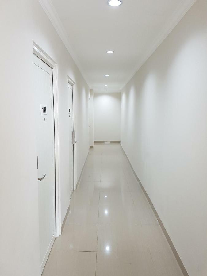 Ethan Hotel Kelapa Gading Jakarta Exterior photo